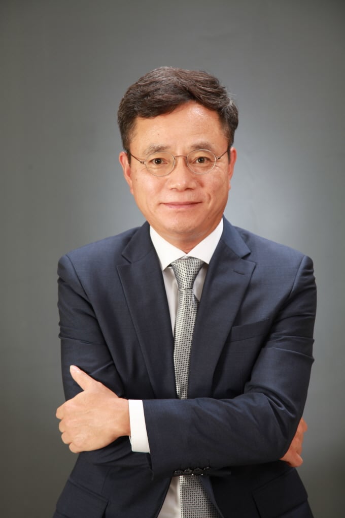 안재호 신임 한국제지연합회 회장./사진=한국제지연합회