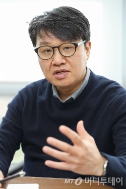 정관영 듀오백 대표 인터뷰 /사진=이기범 기자 leekb@