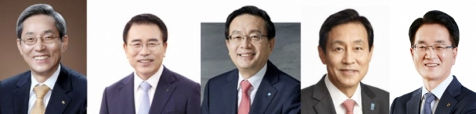 왼쪽부터 윤종규 KB금융그룹 회장, 조용병 신한금융지주 회장, 손태승 우리금융그룹 회장, 김정태 하나금융그룹 회장, 손병환 NH농협금융지주 회장.