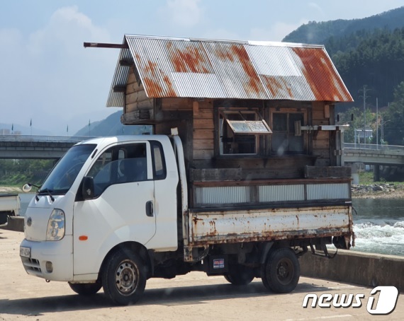 캠핑카 자체제작/스타렉스(출입구 단열 및 마감)