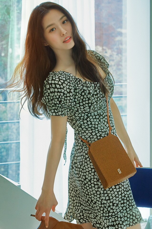 배우 고민시/사진제공=제이에스티나 핸드백