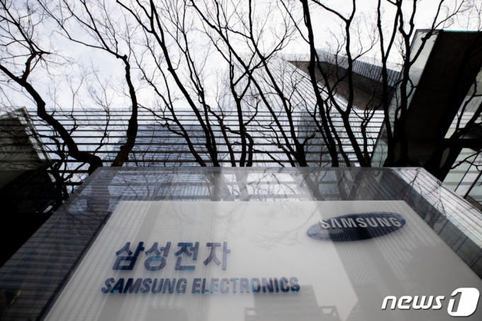 삼성 상속 끝냈지만…'32조 전자 주식' 변수 남았다
