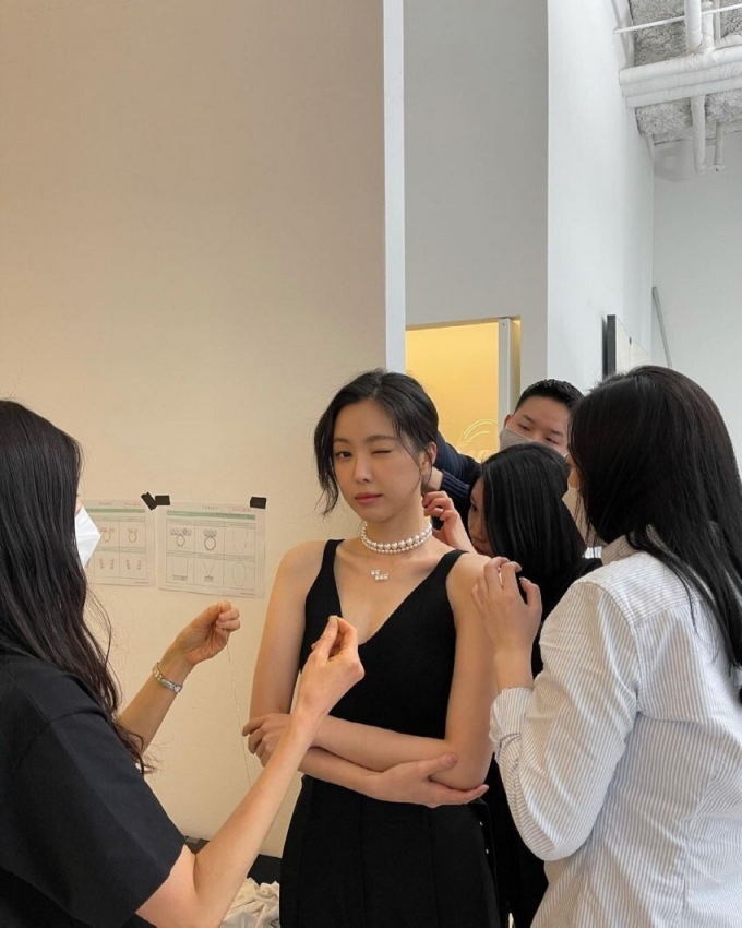 /사진=가수 겸 배우 손나은 인스타그램