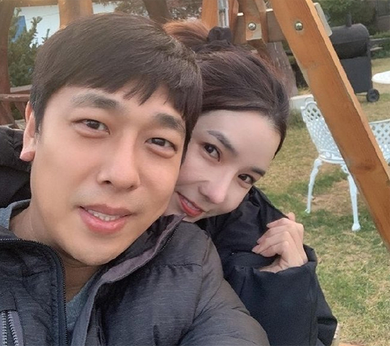 쇼트트랙 국가대표 출신 김동성, 연인 인민정 /사진=인민정 인스타그램