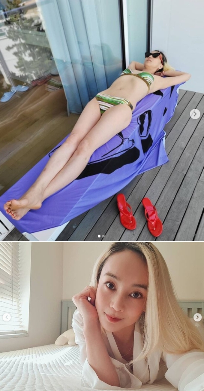 권민중 '명품 몸매' 47세 맞아?…선베드서 비키니 포즈 화제 - 머니투데이 권민중 '명품 몸매' 47세 맞아?…선베드서 비키니 포즈 화제 - 머니투데이