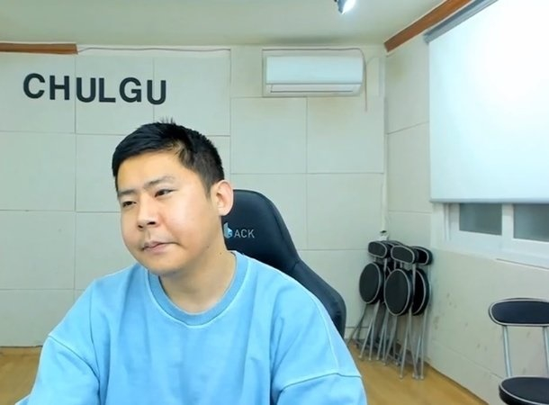 BJ 철구, 외질혜와 이혼 후 "명의 변경+이사 계획…마음 비워" - 머니투데이 BJ 철구, 외질혜와 이혼 후 "명의 변경+이사 계획…마음 비워" - 머니투데이