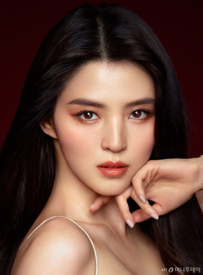 2025년 화장 안 한 세상에서 가장 예쁜 여자