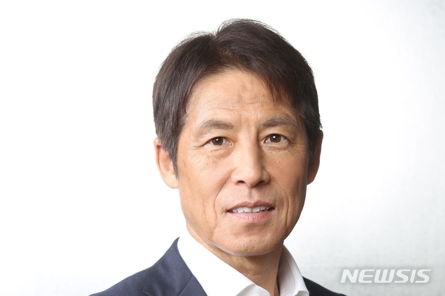 '박항서 라이벌' 日니시노 감독, 태국팀 경질 위기 "돈만 밝혀 ...