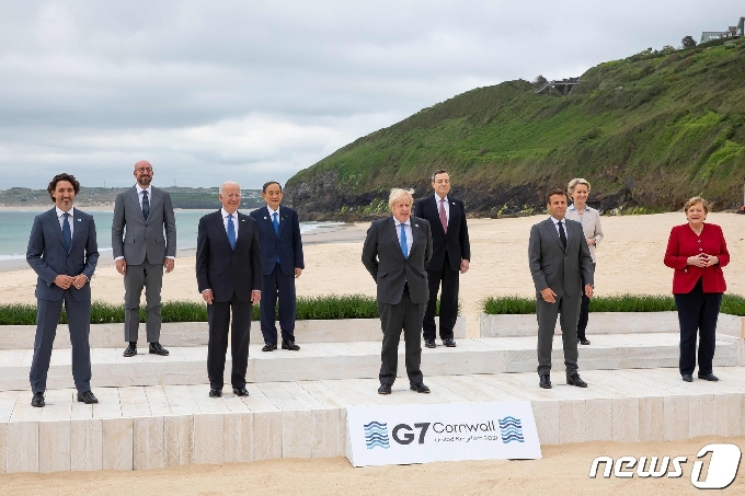  ̵ ̱ ɰ    Ѹ,  ũ  , Ӱֶ ޸  Ѹ,   Ϻ Ѹ, ƾ Ʈ ĳ Ѹ,   Ż Ѹ, 츣ٶ ̿ EU ,  ̼ EU ȸ  11(ð)  ܿ ī ̿  G7 ȸǼ  ϰ ִ. © AFP=1 © News1 쵿 