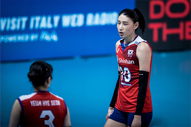 ê¹€ì—°ê²½ 17ì  ì—¬ìžë°°êµ¬ ì˜¬ë¦¼í