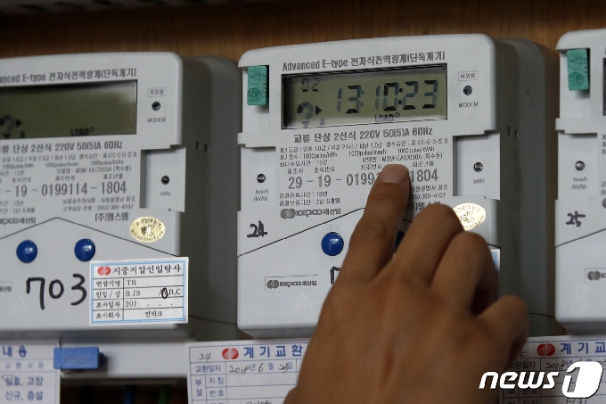 [사진] 급등한 소비자물가 고려 '3분기 전기요금 동결'