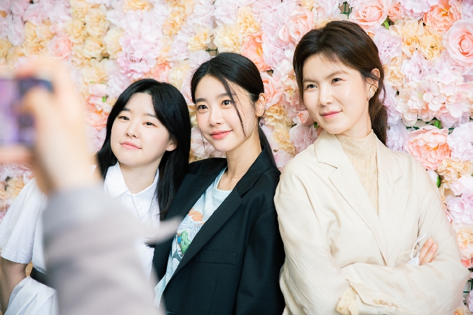 배우 이민지 박소진 공민정(왼쪽부터) /필름다빈 제공 © 뉴스1