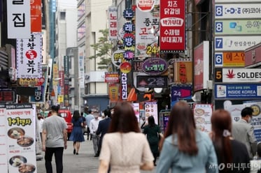 7월부터 새로운 거리두기 적용