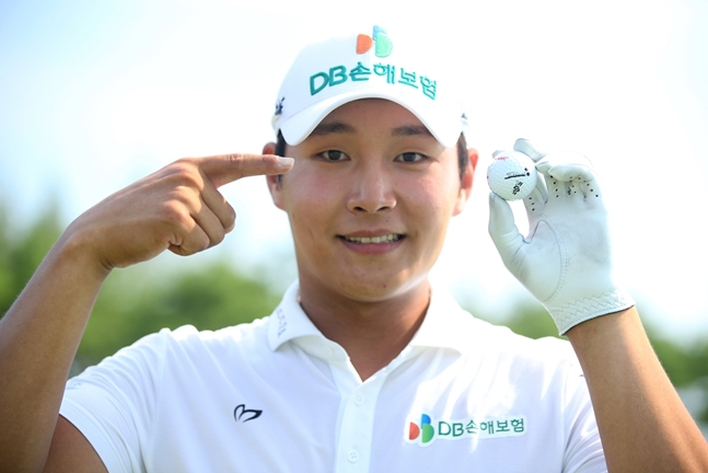 홀인원을 기록한 서요섭./사진=KPGA