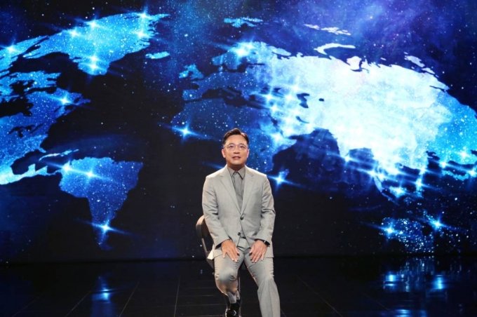 김택진 엔씨소프트 대표는 19일 '리니지W' 글로벌 온라인 쇼케이스에서 