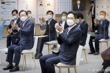 공식일정 나선 이재용 부회장