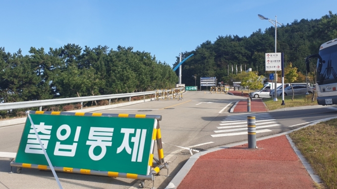 초고난도 미션, 한발짝 모자랐다…흥분·탄식 섞인 나로우주센터 - 머니투데이 초고난도 미션, 한발짝 모자랐다…흥분·탄식 섞인 나로우주센터 - 머니투데이