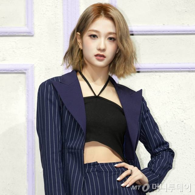 프로미스나인 이서연, 코로나19 확진…다른 멤버들은 '음성' - 머니투데이