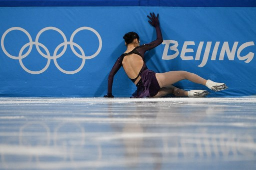 [화제의 중국어] 미국 시민권을 포기하고 중국 국적을 선택한 피겨 선수 저우유가 비난받는 진짜 이유?