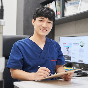 김부기 강남 온누리스마일안과 원장/사진제공=온누리스마일안과