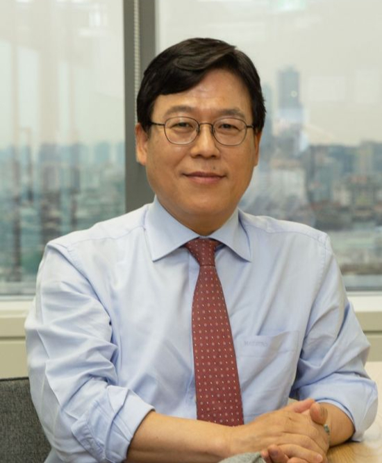 한국핀테크산업협회 제4대 회장에 선출된 이근주 한국간편결제진흥원장 /사진=한국핀테크산업협회