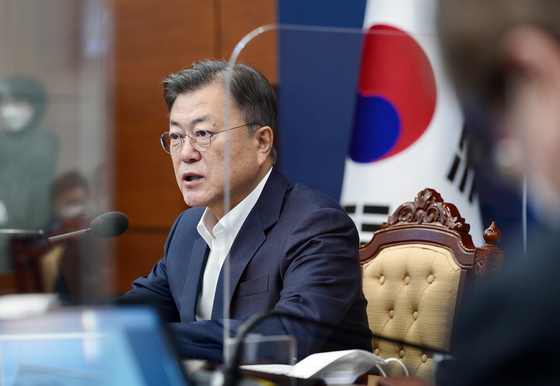 문재인 대통령이 21일 청와대 여민관에서 열린 수석보좌관회의를 주재하고 있다. 2022.2.21./사진=뉴스1
