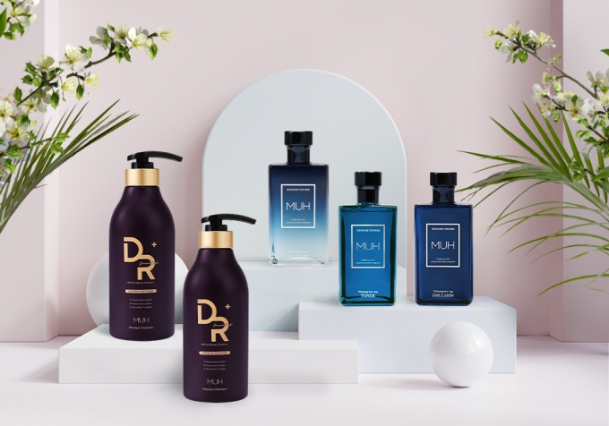 니코보코 &#039;디알 플러스 더마(DR+DERMA)&#039;와 남성화장품 &#039;무(MUH)&#039; 제품/사진제공=니코보코