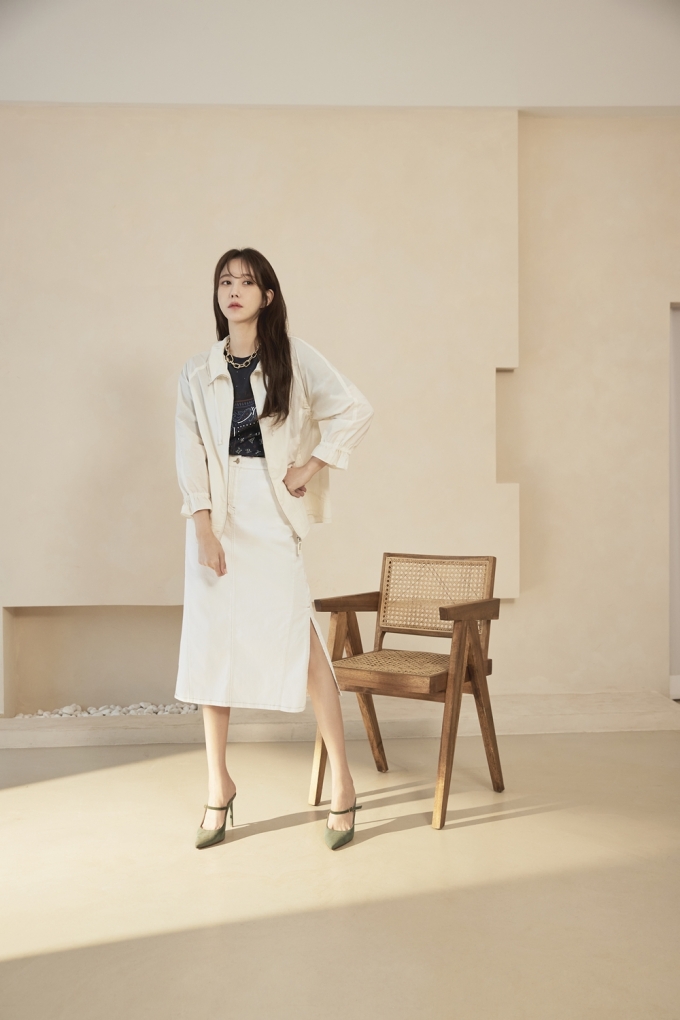 배우 이지아/사진제공=올리비아로렌