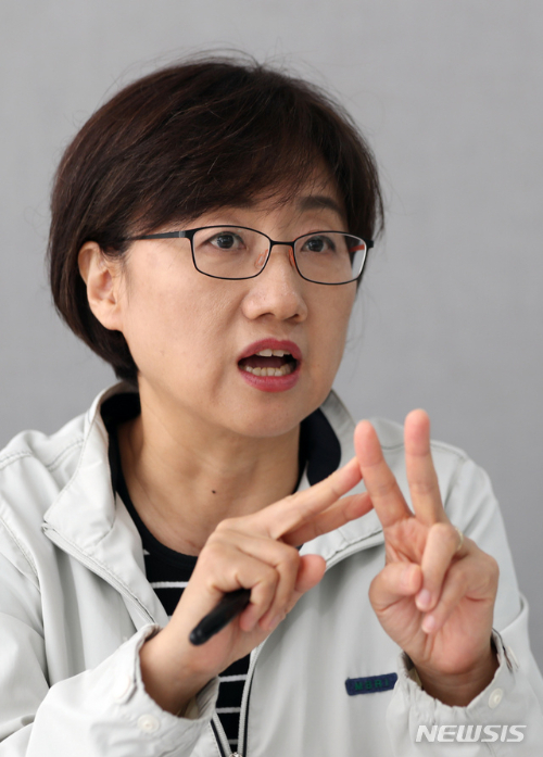 황유경 GC셀 세포치료연구소장이 지난 2020년 7월 뉴시스와 인터뷰를 하고 있다./사진제공=뉴시스