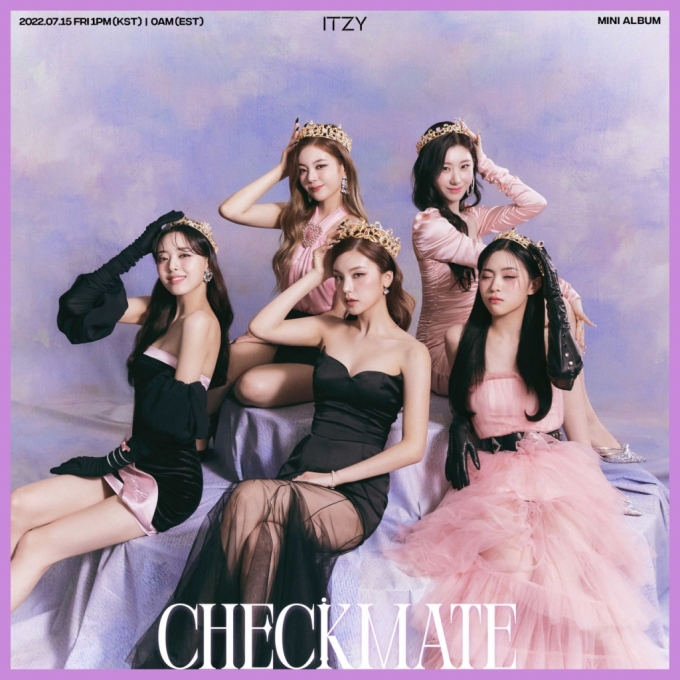 ITZY,  ٹ 'üũƮ'  ° ܼƮ  