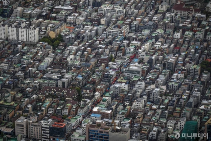 서울 시내 한 저층 주택 밀집 지역 전경. /사진제공=뉴시스