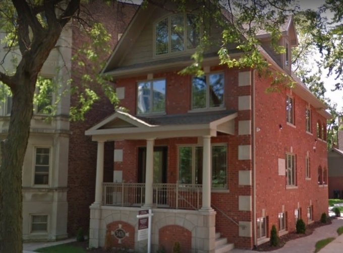 마이크로소프트 창업자 빌 게이츠가 매물로 내놓은 시카고대 인근 3층 주택 /사진=구글 거리뷰 갈무리
