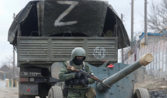 우크라이나 동부 도네츠크주에서 포착된 친러 반군 차량에 러시아의 우크라이나 침공을 기원하는 Z 표식. /사진=뉴스1