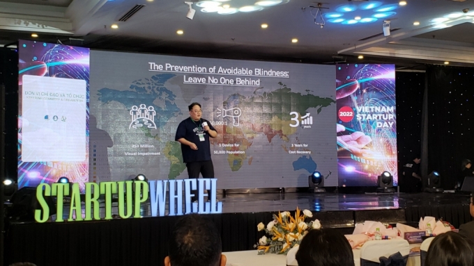 김윤승 랩에스디 대표가 26일 베트남 호치민에서 열린 '스타트업 휠(Startup Wheel) 2022' 파이널 라운드에서 발표를 하고 있다. /사진=최태범 기자