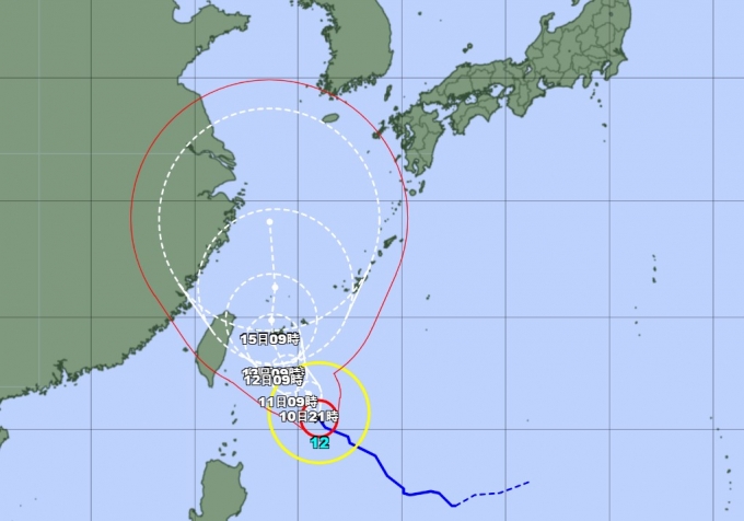 힘 키우는 태풍 '무이파' 내일 日오키나와 접근, 韓 영향은? - 머니투데이