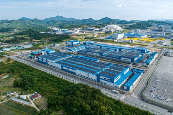 더블유씨피 충주 공장 전경