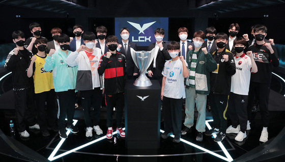 해외에서 더 사랑받는 LCK…작년보다 5만명 더 봤다 - 머니투데이