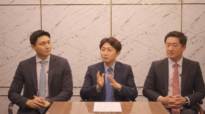 /사진=유튜브 채널 '로이어프렌즈'