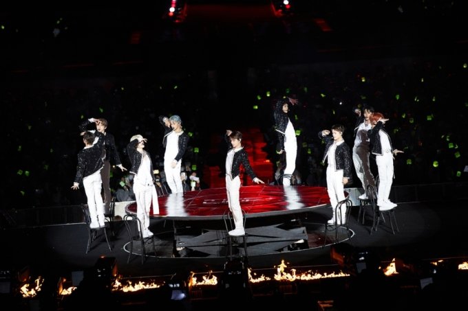 NCT 127 서울 콘서트, 전 세계 131개 지역 온오프라인 12만명 열광