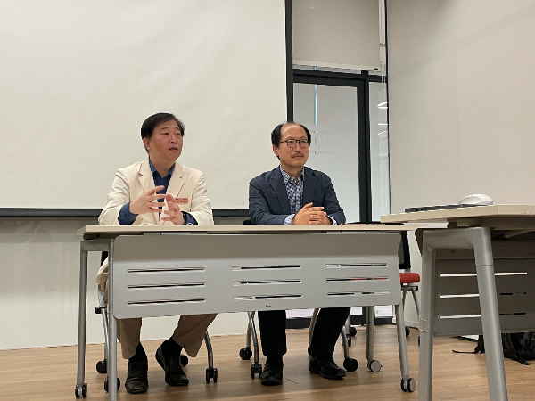 정명진 성균관의대 의료AI 융합인재양성 사업단장(왼쪽)과 이지형 인공지능융합원장 /사진=성균관의대