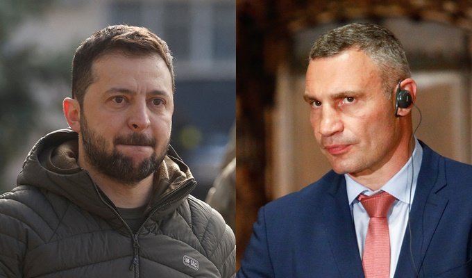 볼로디미르 젤렌스키 우크라이나 대통령(왼쪽)과 비탈리 클리치코 키이우 시장/로이터=뉴스1