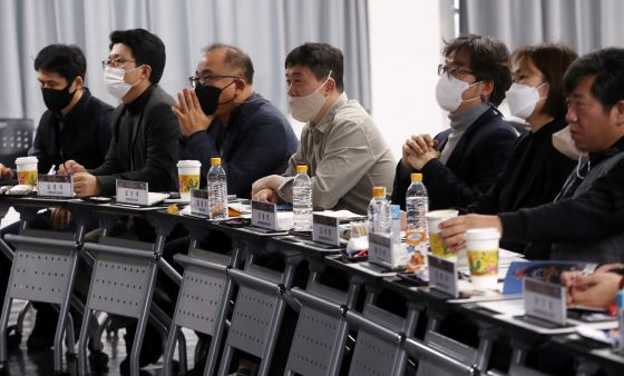 1일 서울 마포구 서울창업허브에서 열린 '제11회 청년기업가대회' 결선에서 심사위원들이 발표자에게 질문하고 있다./사진=김휘선 기자