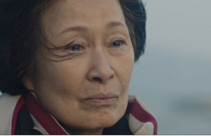일본이 세계 최초로 알츠하이머 질병 여부를 진단할 수 있는 혈액 검사 키트에 대한 사용을 승인했다. 사진은 알츠하이머를 주제로 한 드라마 '눈이 부시게'의 한 장면./ⓒJTBC 드라마 영상 캡처