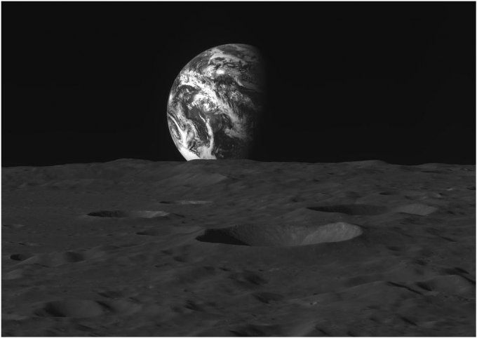 움푹 파인 '분화구'까지 찍혔다…다누리가 보내온 달 근접 사진