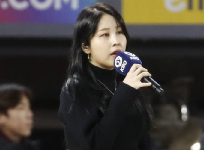 거식증' 알린 권진아, 또 건강 이상… 거식증' 알린 권진아, 또 건강 이상…