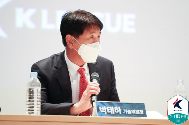 대한축구협회 국가대표전력강화위원으로 선임된 박태하 한국프로축구연맹 기술위원장. /사진=한국프로축구연맹