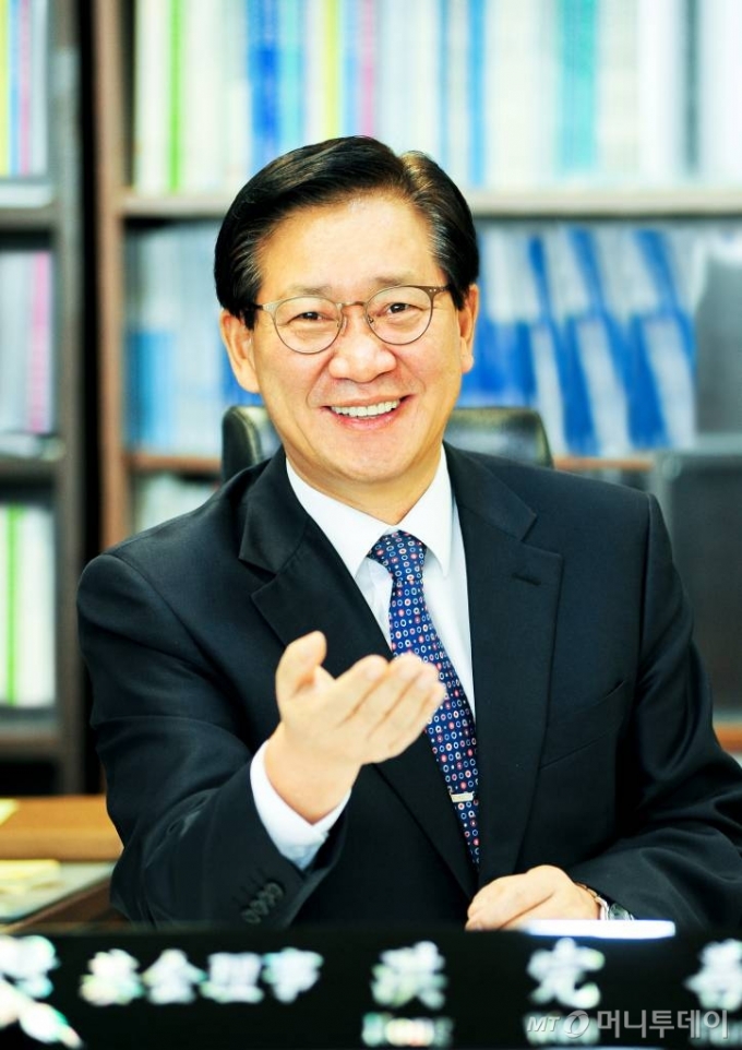 홍완선 전 국민연금 기금운용본부장