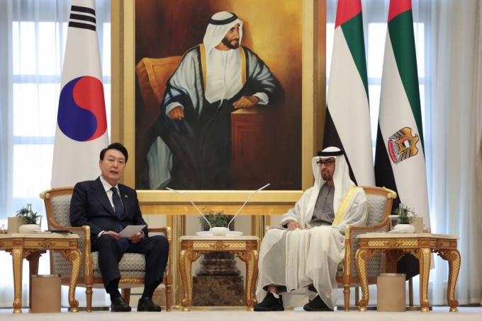 [ƺδٺ=ý]   = ƶ̸Ʈ(UAE)  湮    15(ð) ƺδٺ ɱÿ ϸ޵  ̵  Ͼ ɰ Ȯ ȸ ϰ ִ. 2023.01.15.