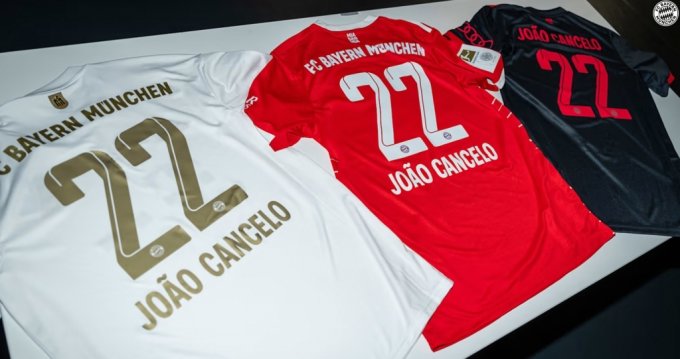 주앙 칸셀루의 등번호 22번이 찍힌 유니폼. /사진=바이에른 뮌헨 공식 홈페이지