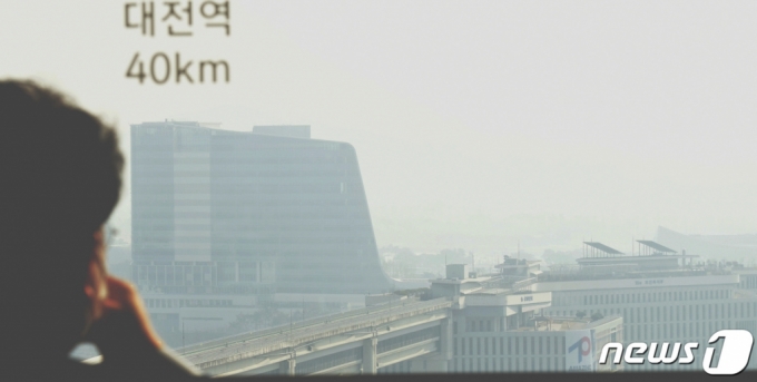 내일 날씨] 미세먼지 계속 '나쁨'…한낮 포근하고 일교차 커 - 머니투데이